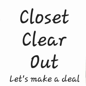 👕👚CLOSET CLEAROUT SALE! ALL REASONABLE OFFERS ARE ACCEPTED👕👚